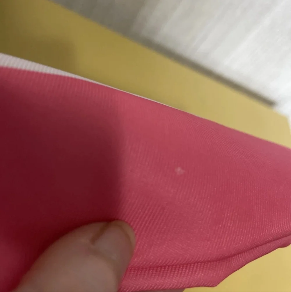 Clinique × Kate Spade Hello Gorgeous Makeup Bag